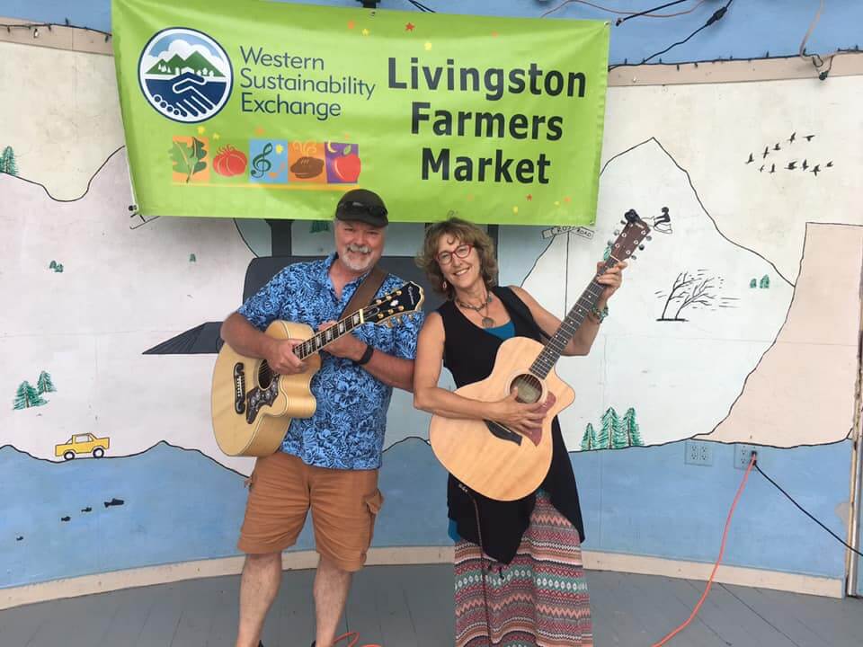 The Boomerangs playing live music at the livingston farmers market in miles park